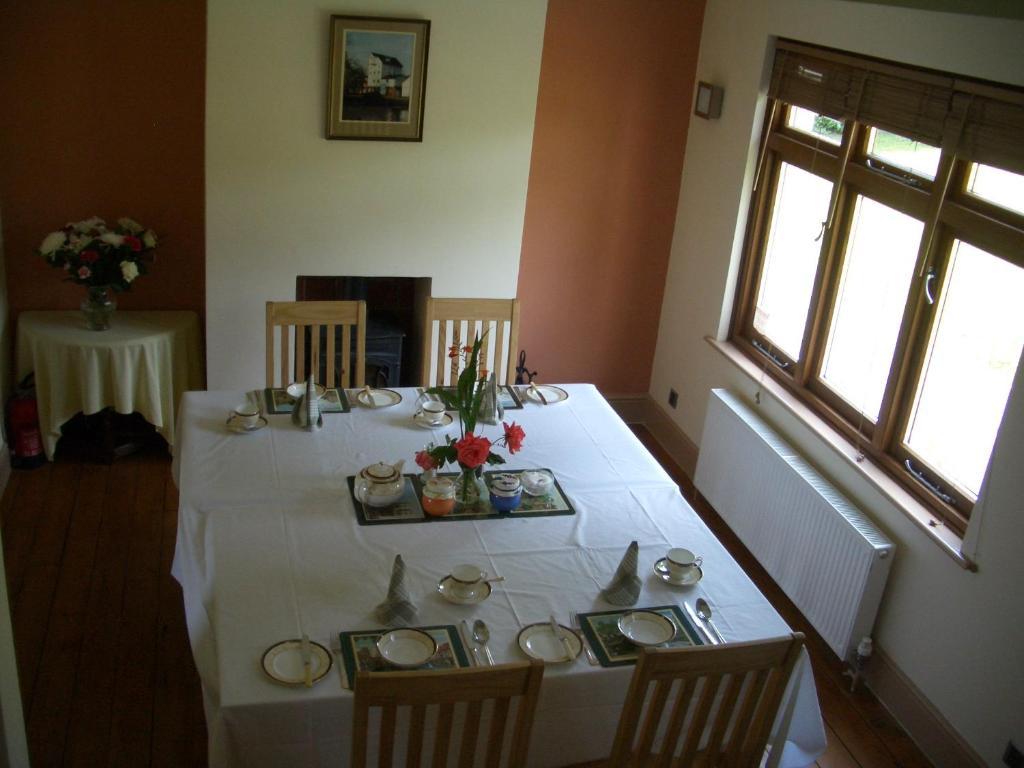 Homelea Bed And Breakfast Canterbury Exterior foto